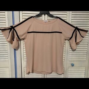 Calvin Klein Women's Blush Top with Black Trim